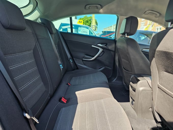 2025 Vauxhall Insignia
