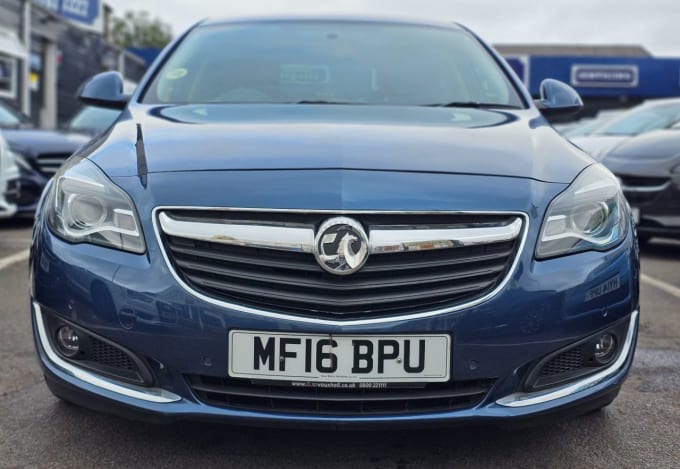 2025 Vauxhall Insignia