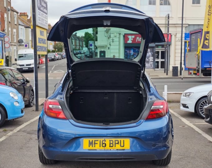2025 Vauxhall Insignia