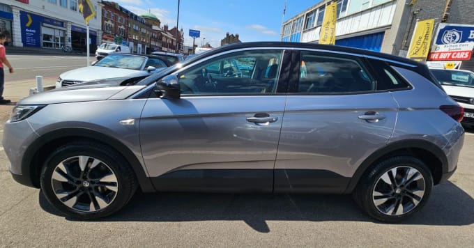 2025 Vauxhall Grandland X