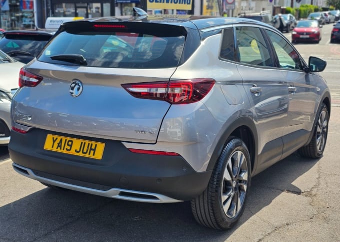2025 Vauxhall Grandland X