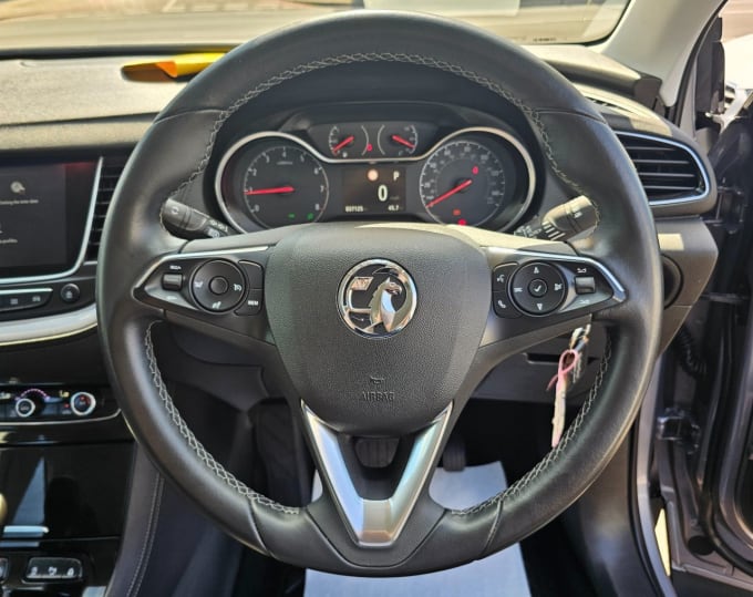 2025 Vauxhall Grandland X