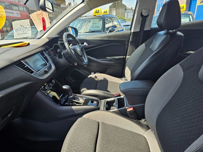 2025 Vauxhall Grandland X