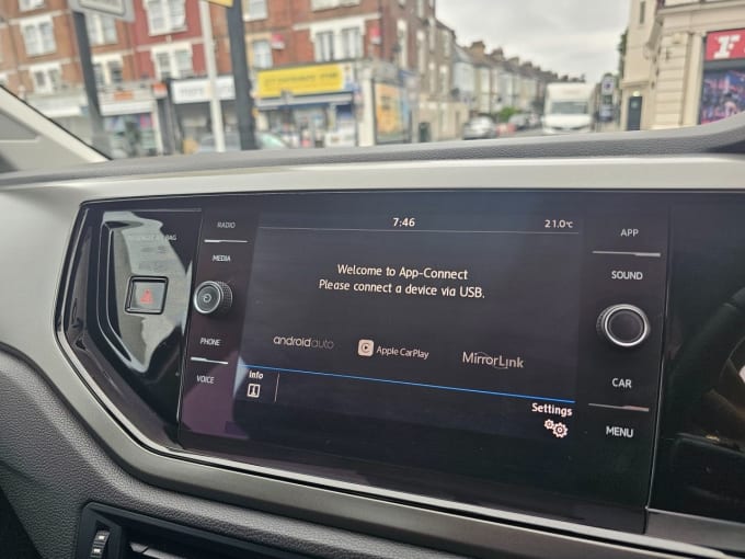 2025 Volkswagen Polo