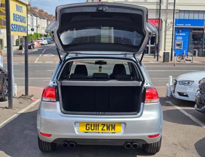 2025 Volkswagen Golf