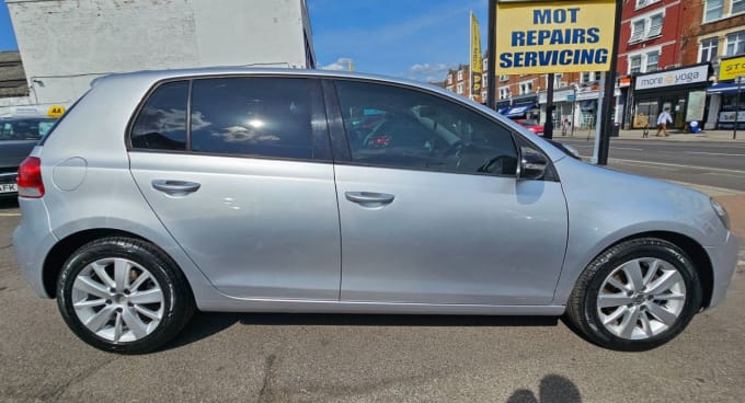 2025 Volkswagen Golf