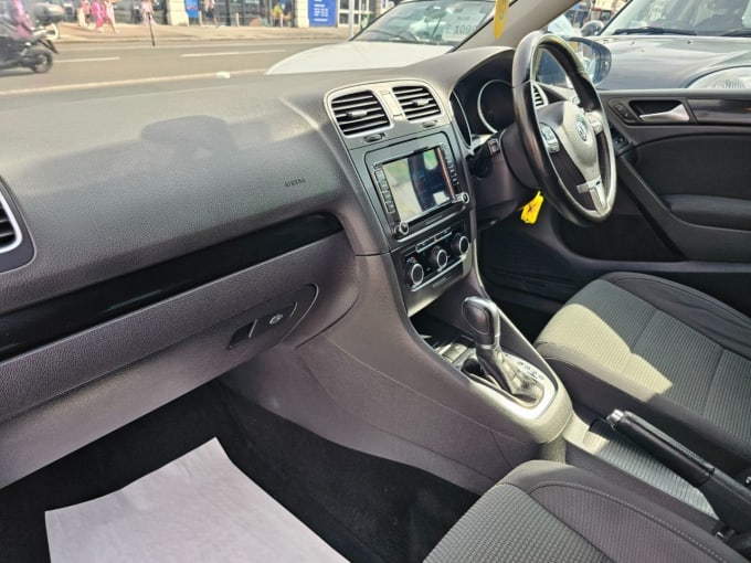 2025 Volkswagen Golf