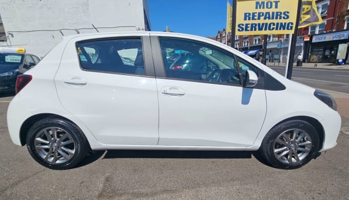 2025 Toyota Yaris