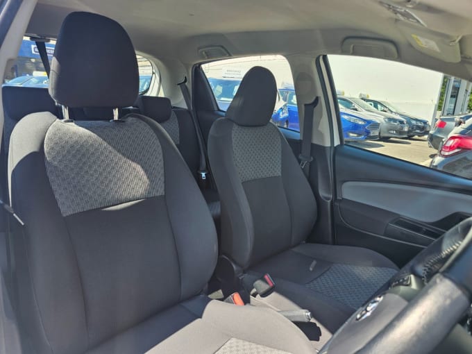 2025 Toyota Yaris