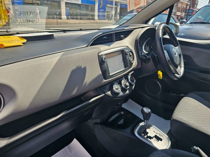 2025 Toyota Yaris