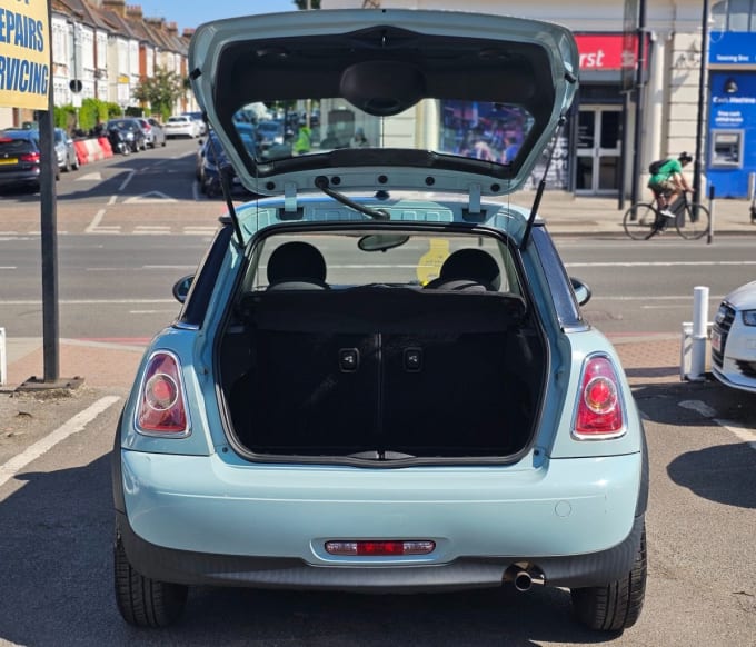 2025 Mini Hatch