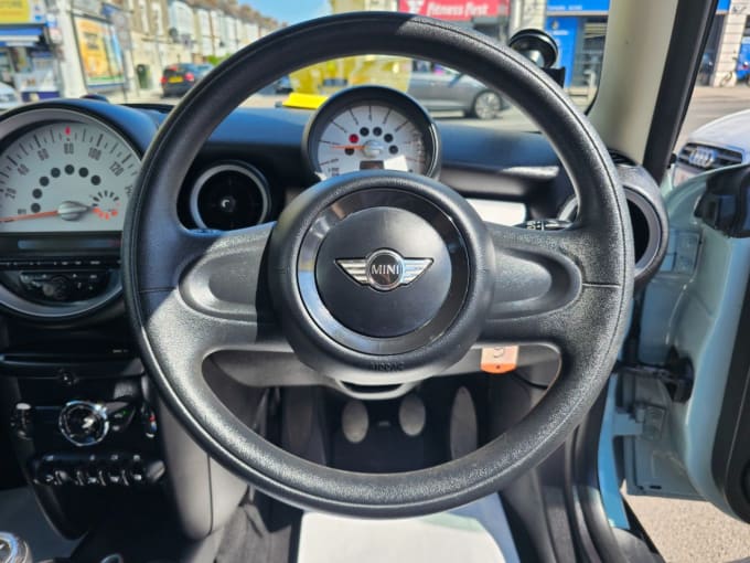2025 Mini Hatch