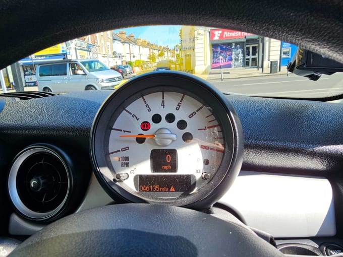 2025 Mini Hatch