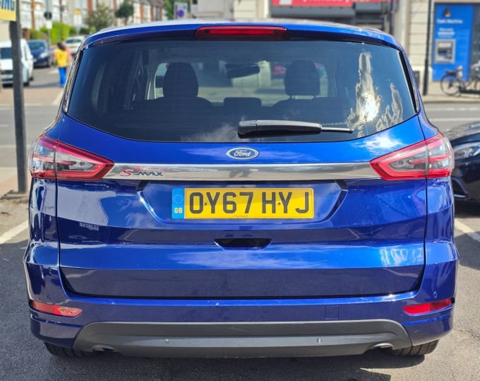 2025 Ford S-max
