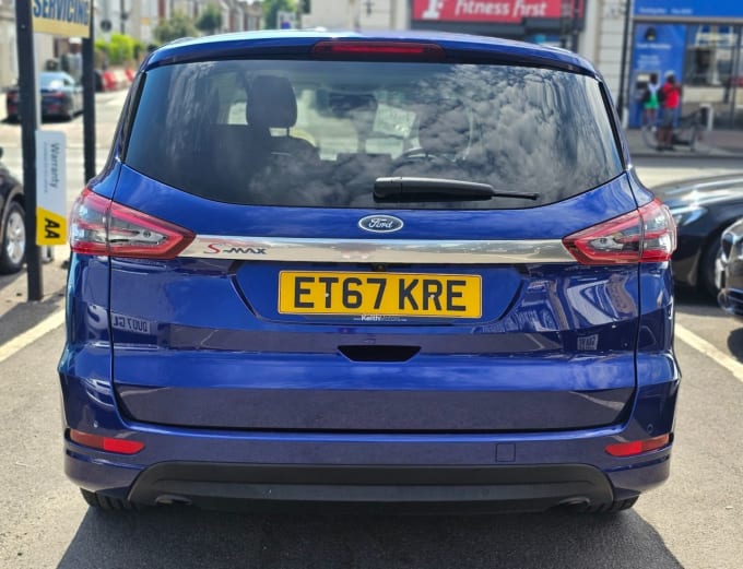 2025 Ford S-max