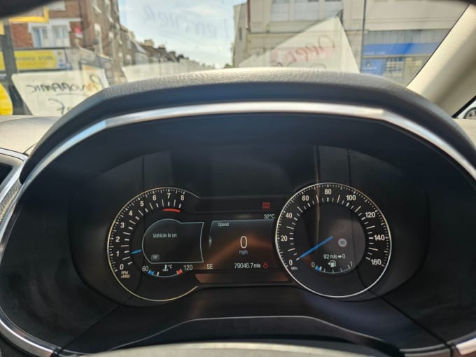 2025 Ford S-max