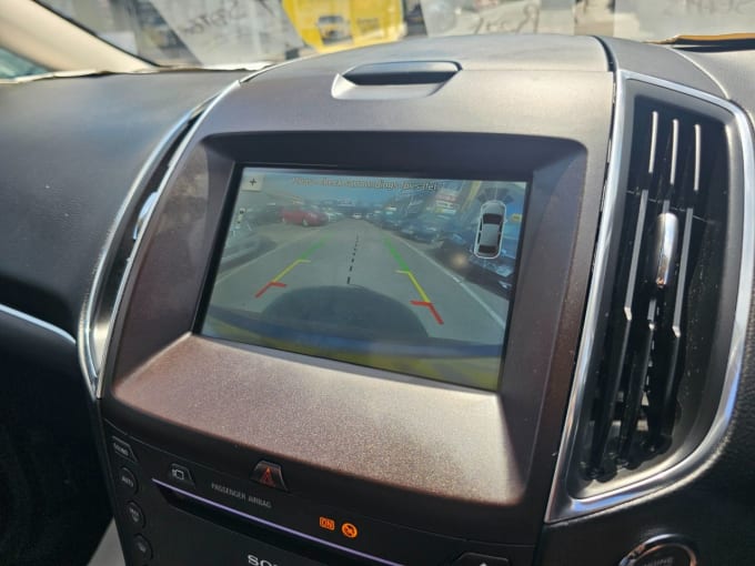 2025 Ford S-max