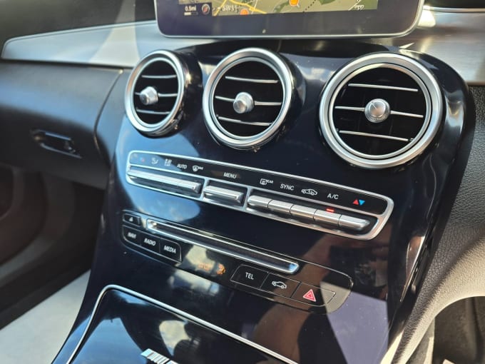 2025 Mercedes-benz C-class