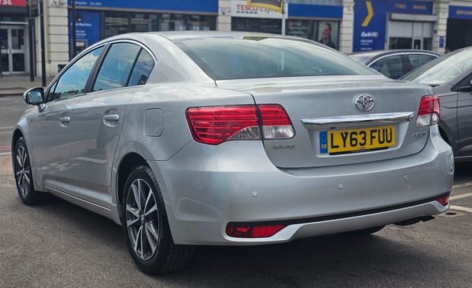 2025 Toyota Avensis