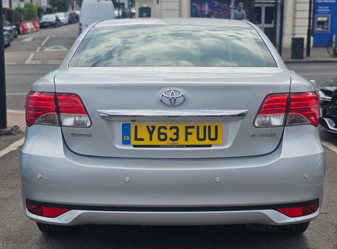 2025 Toyota Avensis