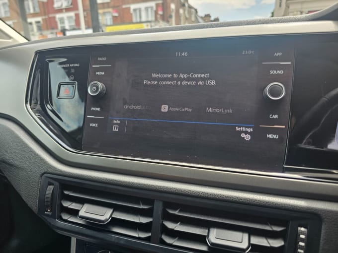 2025 Volkswagen Polo