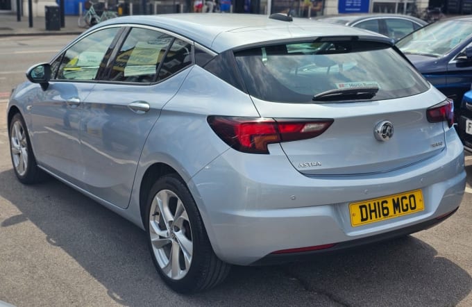 2025 Vauxhall Astra