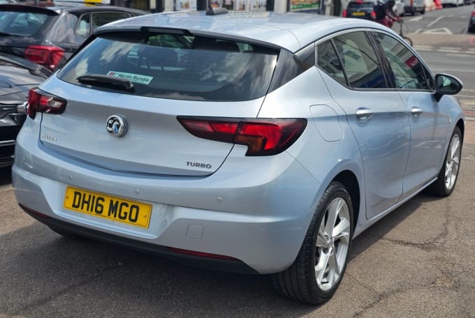 2025 Vauxhall Astra