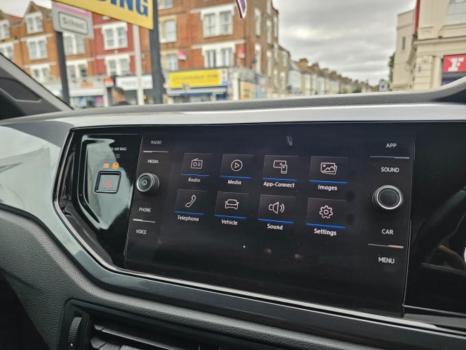 2025 Volkswagen Polo