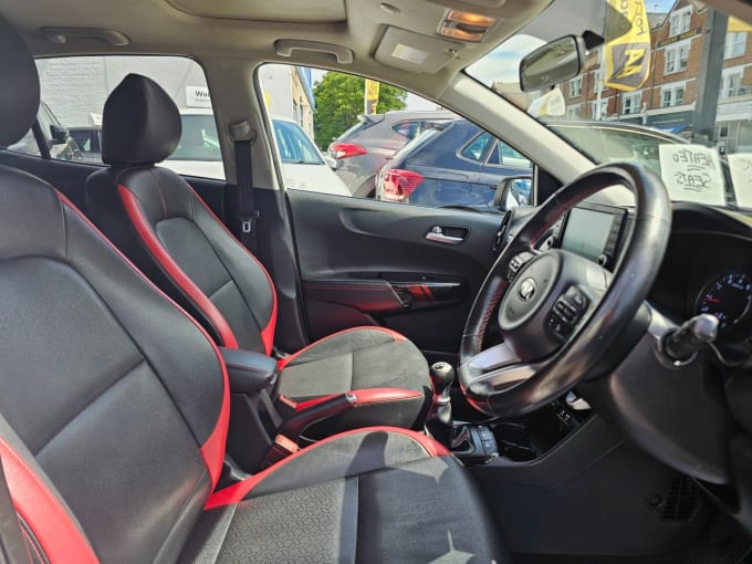2025 Kia Picanto