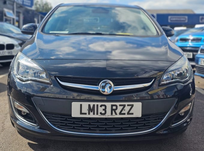 2025 Vauxhall Astra