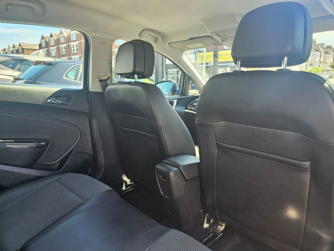 2025 Vauxhall Astra