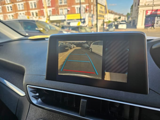 2025 Peugeot 3008