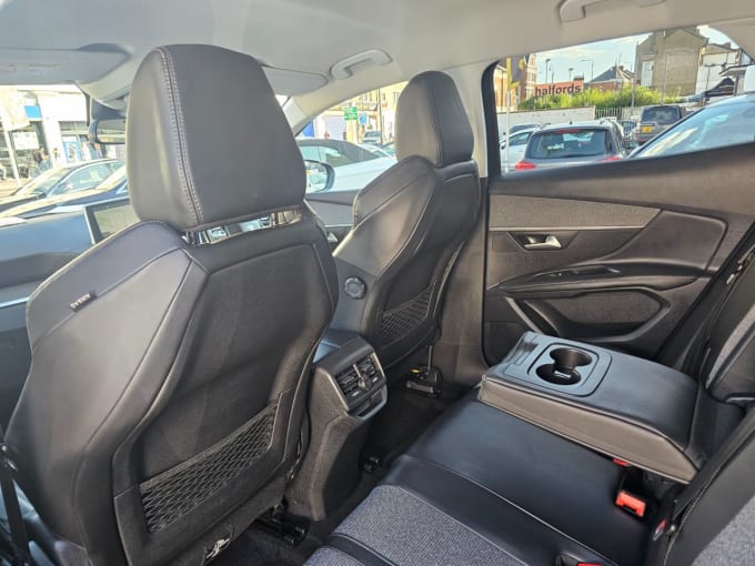 2025 Peugeot 3008