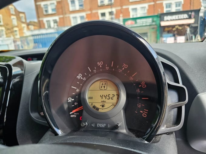 2025 Peugeot 108