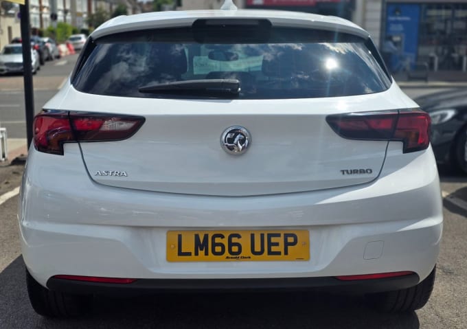 2025 Vauxhall Astra