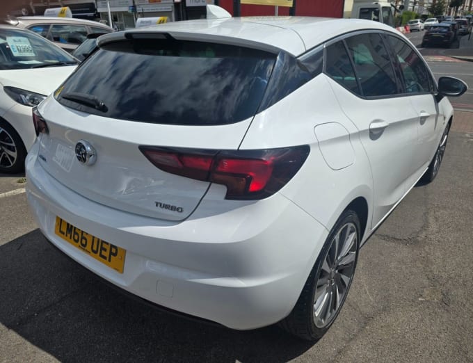 2025 Vauxhall Astra