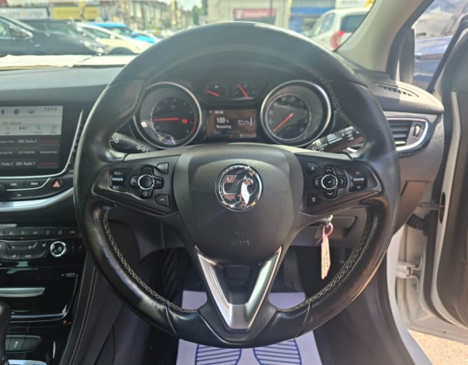 2025 Vauxhall Astra