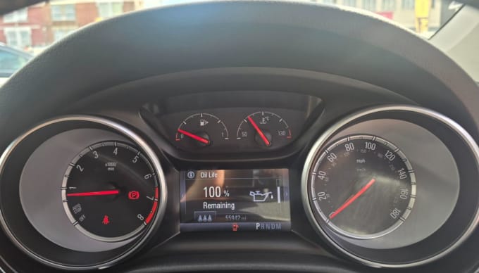2025 Vauxhall Astra