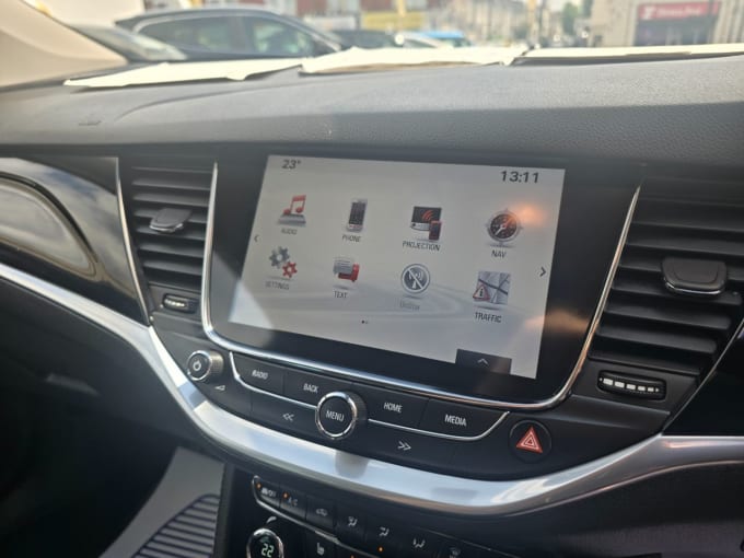 2025 Vauxhall Astra