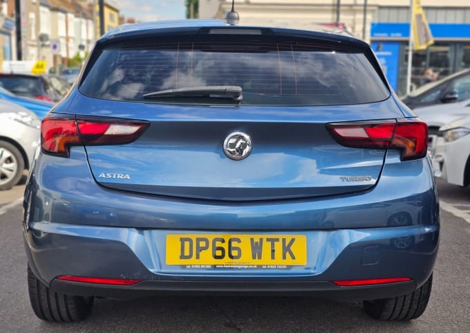 2025 Vauxhall Astra