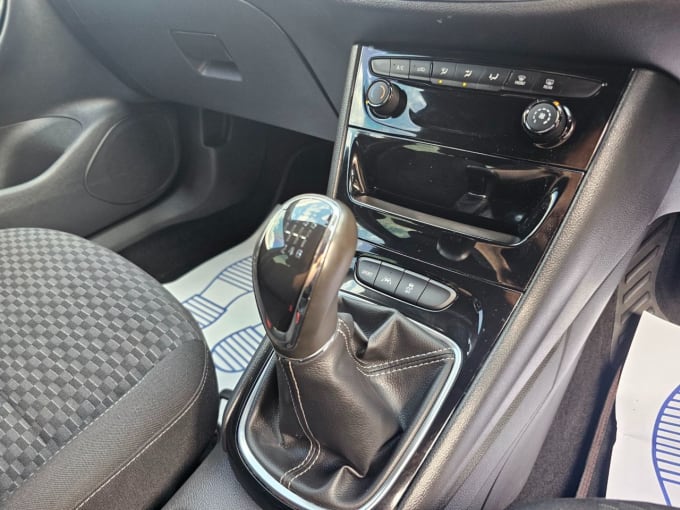2025 Vauxhall Astra