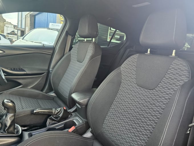 2025 Vauxhall Astra