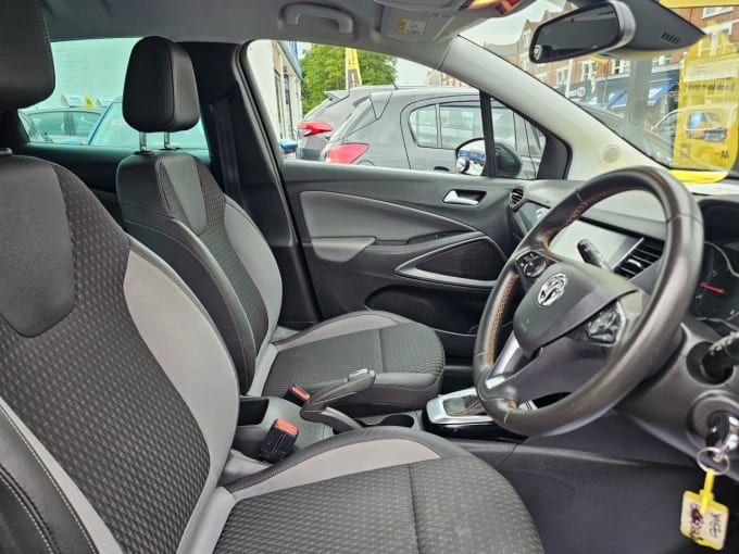 2025 Vauxhall Crossland X