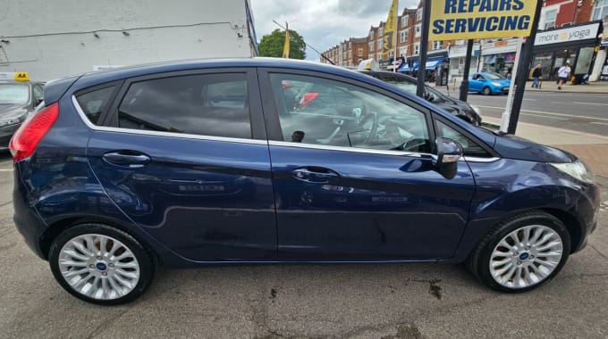2025 Ford Fiesta