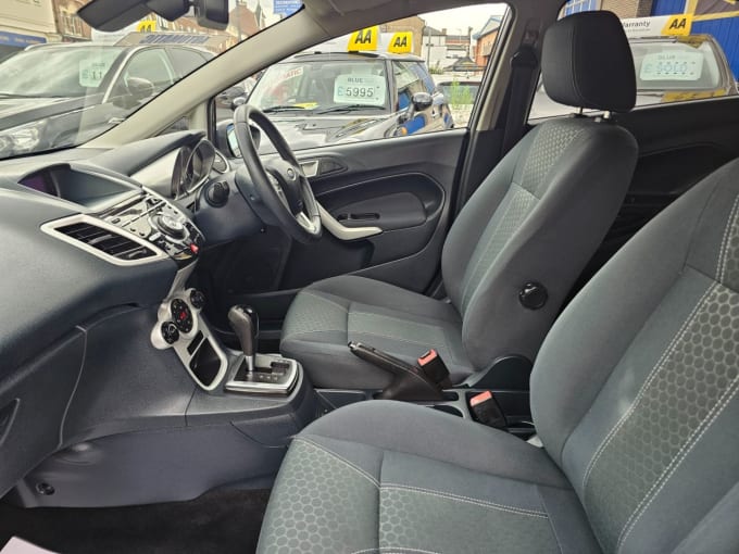 2025 Ford Fiesta