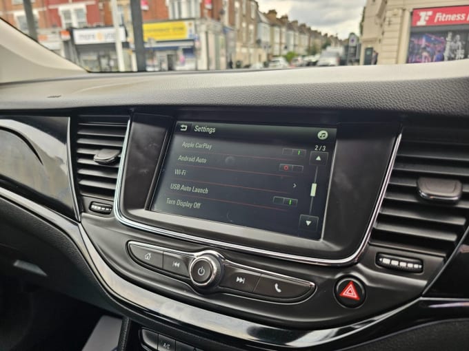 2025 Vauxhall Astra