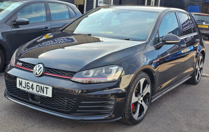 2025 Volkswagen Golf