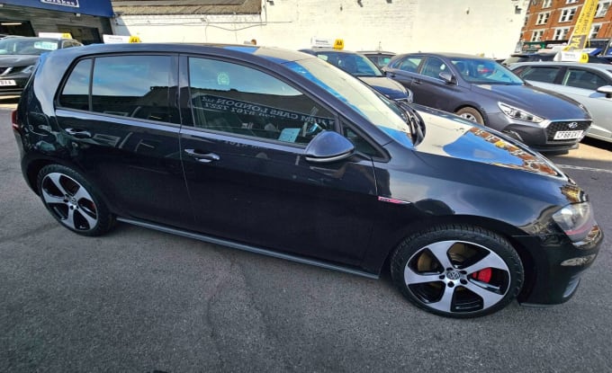 2025 Volkswagen Golf