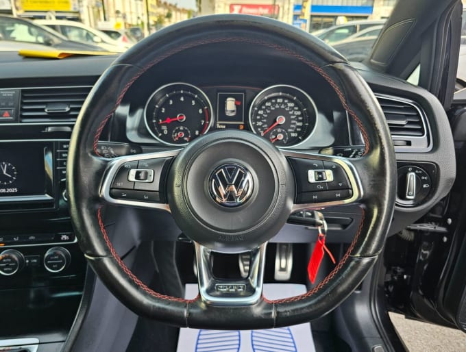 2025 Volkswagen Golf