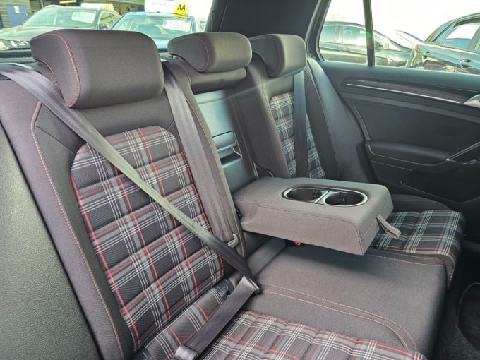 2025 Volkswagen Golf